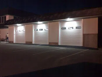 Garage Door Solution Service Brighton, CO 303-532-4669 - com-gdr-16m
